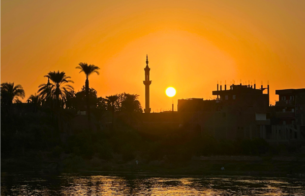 620 pixels placeholder image